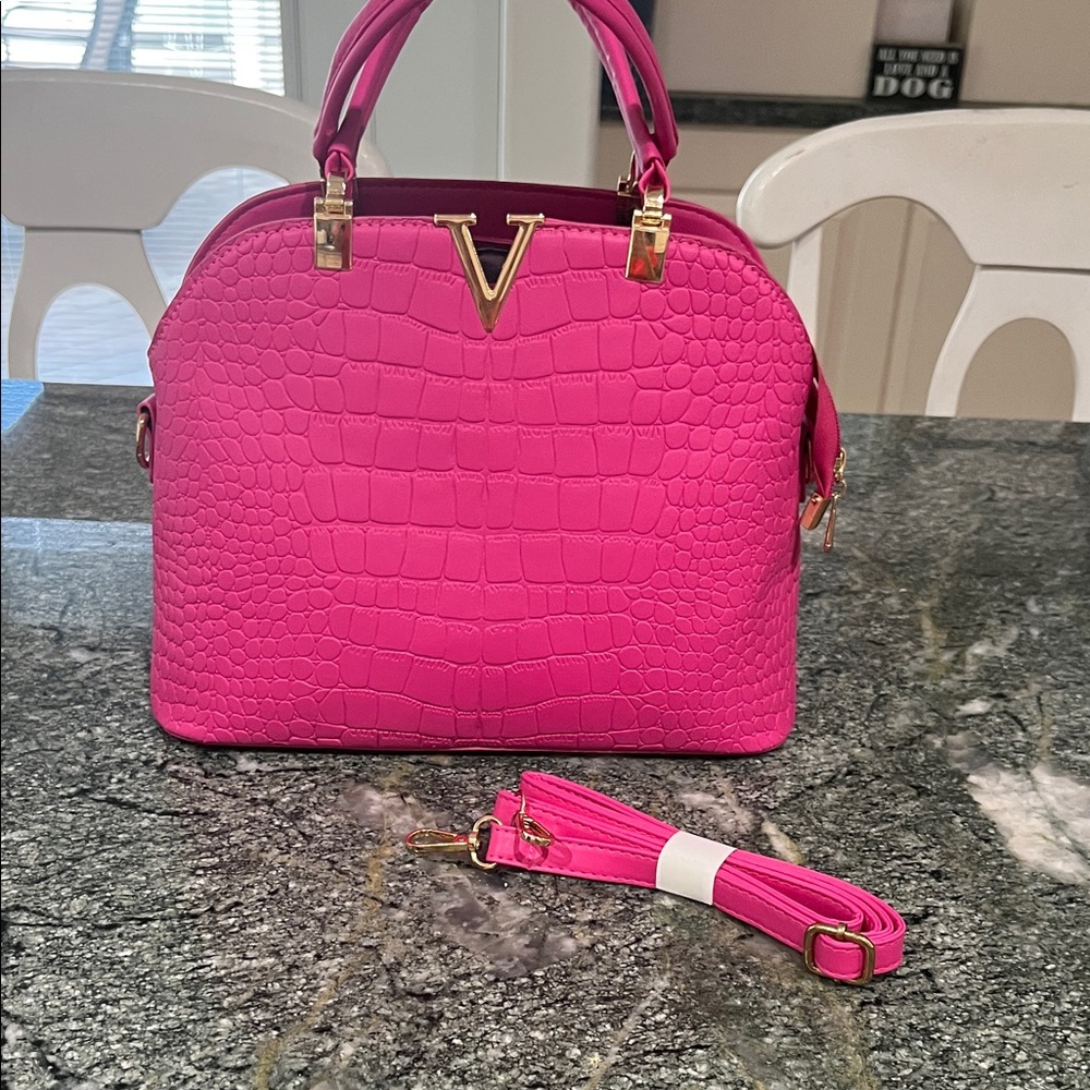 Pink Crocodile Pattern Handbag